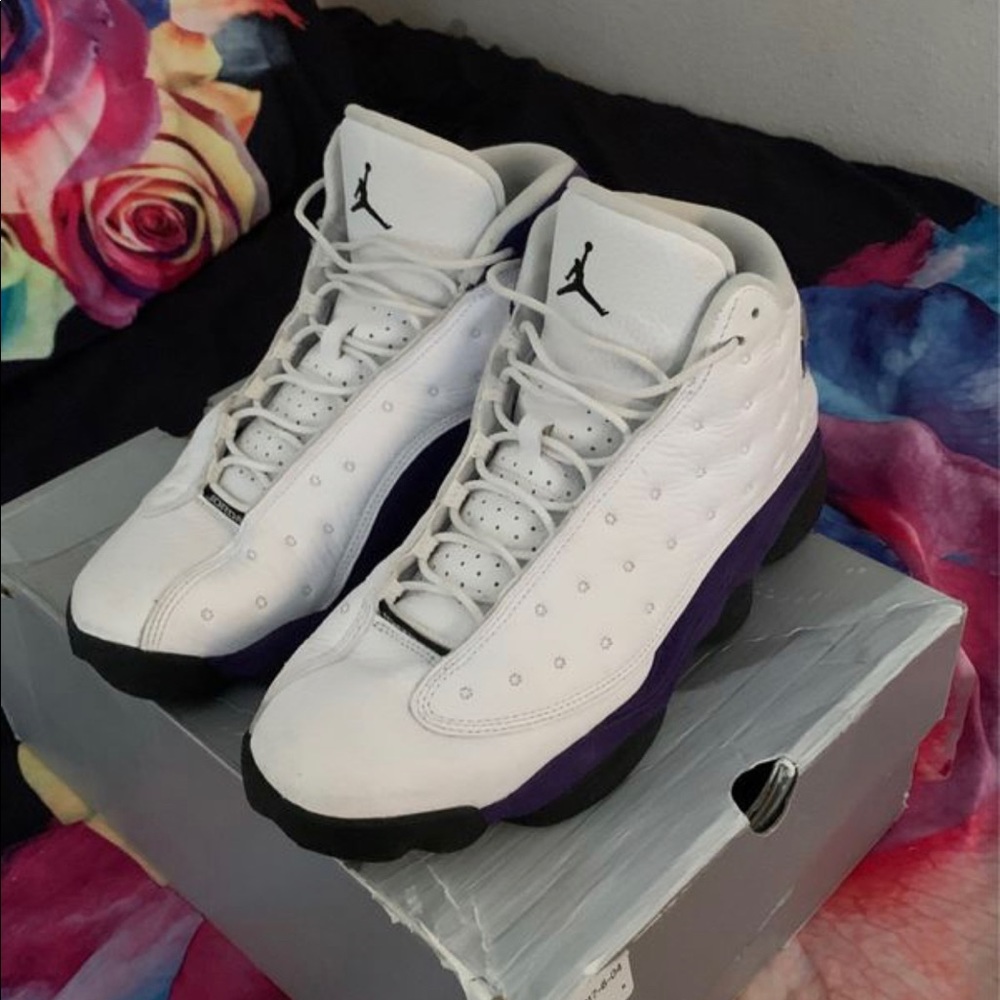 Jordan 13 Lakers (Size 10) - Picture 1 of 3